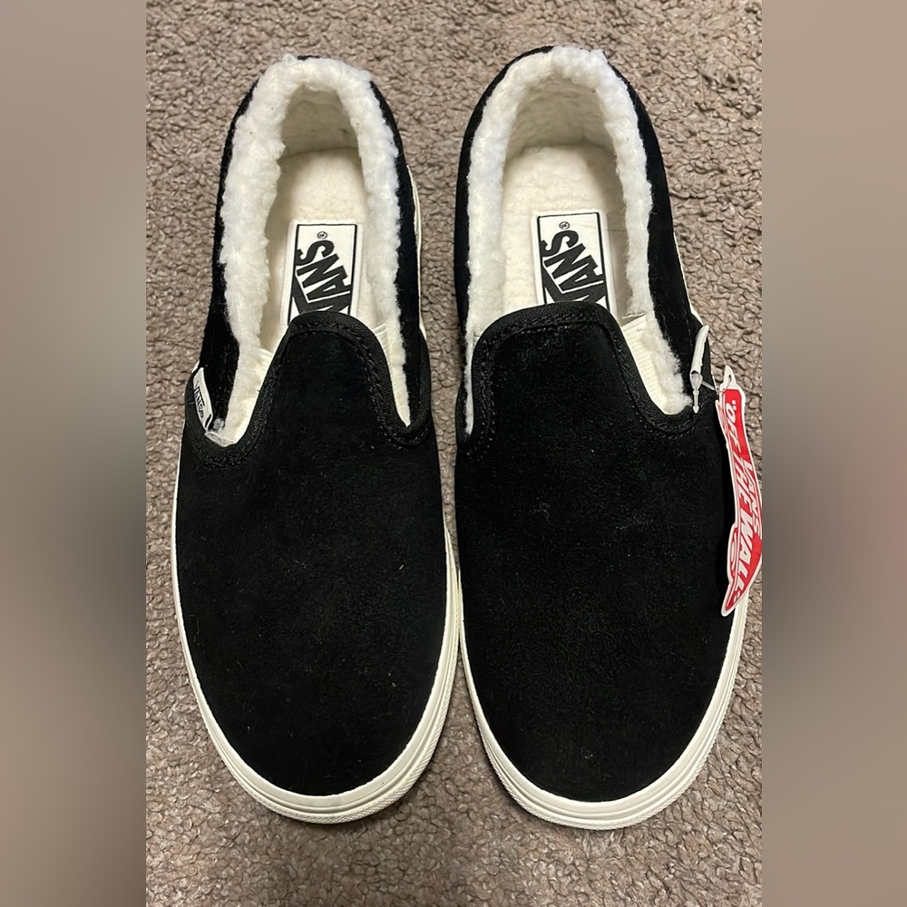 Brand new women Vans shoes